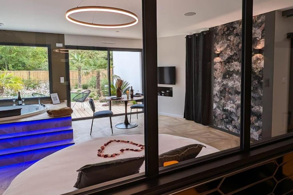 Les Suites Du Payre - Suite Passion Talmont-Saint-Hilaire Exteriér fotografie