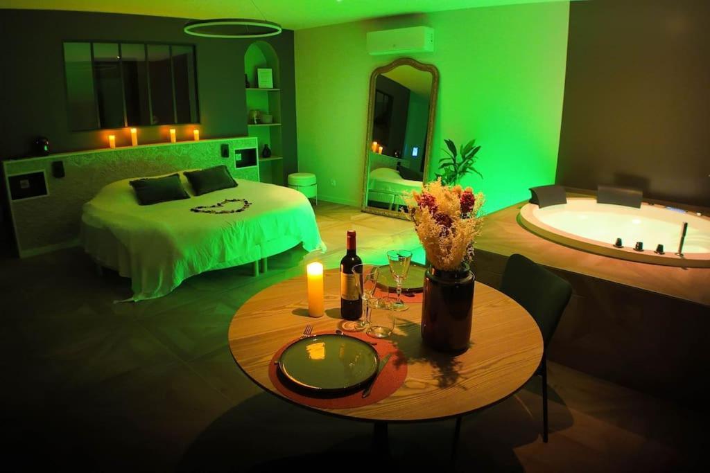Les Suites Du Payre - Suite Passion Talmont-Saint-Hilaire Exteriér fotografie